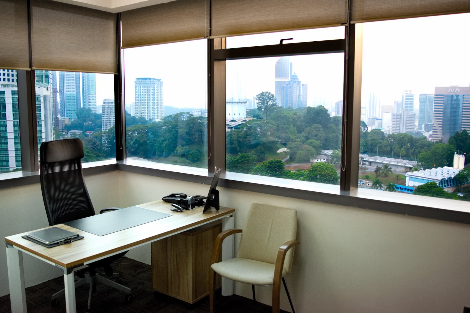 Industry WordPress Theme